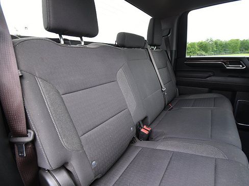 Used 2024 Chevrolet Silverado 2500 LT AWD/4WD image 24
