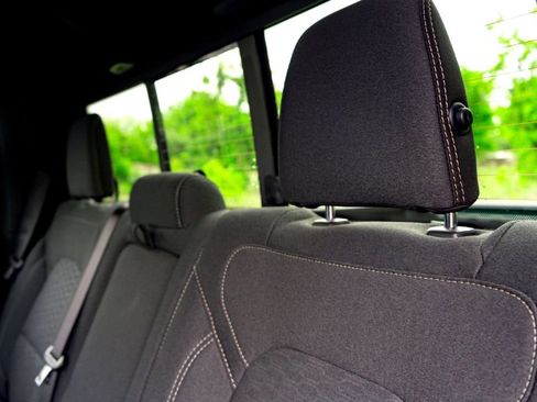 New 2026 RAM 1500 4x4 Crew Cab image 22