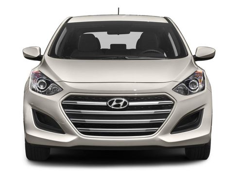 Used 2017 Hyundai Elantra GT image 13