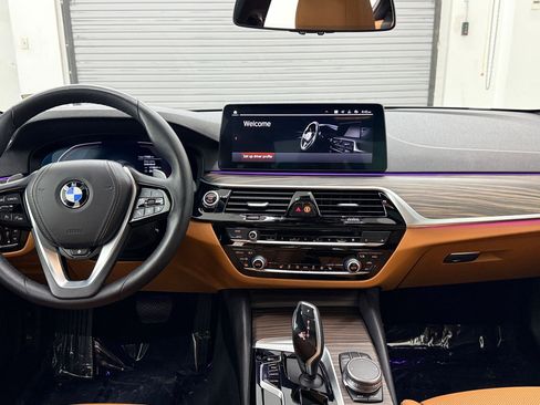 Certified 2022 BMW 540i w/ M Sport Package RWD image 26