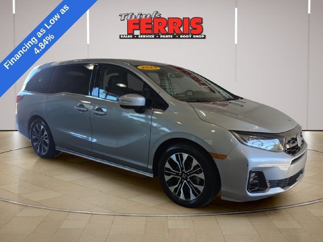 Used 2025 Honda Odyssey Elite image 7