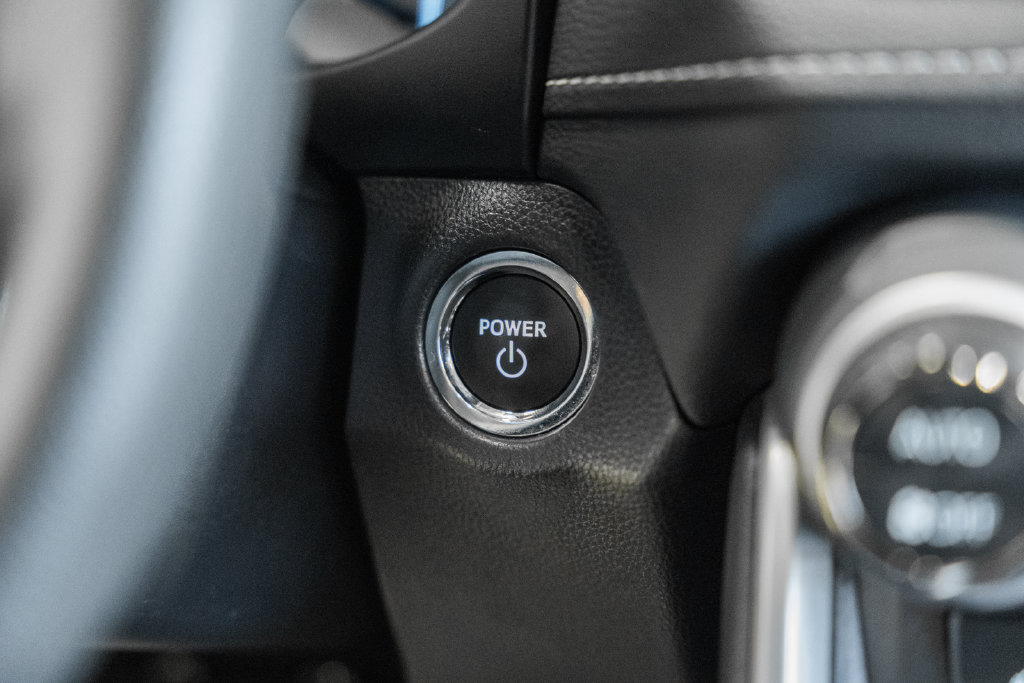 Certified 2025 Toyota RAV4 XLE AWD/4WD image 16