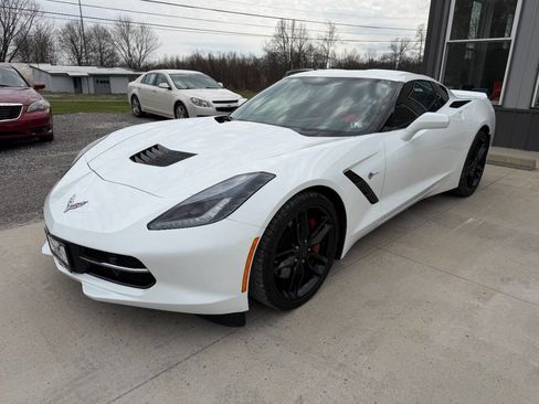 Used 2016 Chevrolet Corvette Stingray Coupe w/ 3LT Preferred Equipment Group image 4