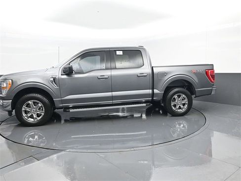Used 2023 Ford F150 XLT w/ XTR Package image 5