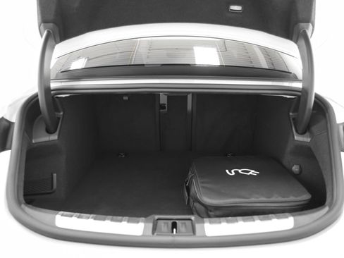 Certified 2024 Porsche Taycan Turbo S image 19