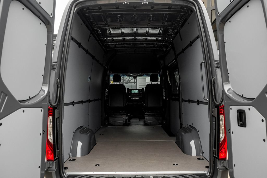 New 2026 Mercedes-Benz Sprinter 2500 image 10
