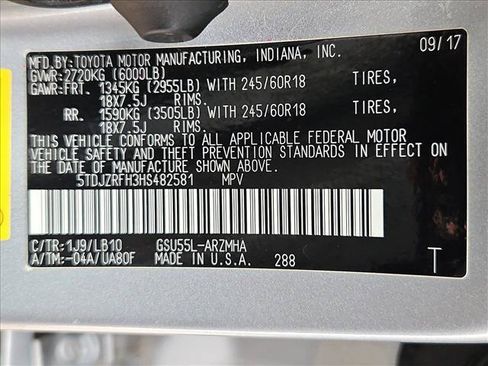 Used 2017 Toyota Highlander XLE AWD/4WD image 27
