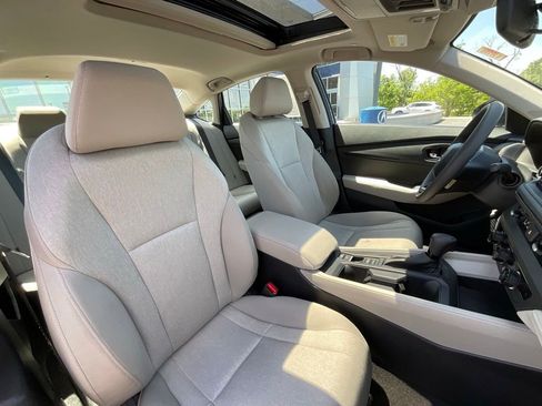 Used 2024 Honda Accord EX image 19