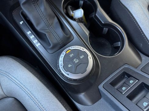 Certified 2022 Ford Bronco Black Diamond image 22