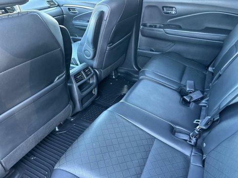 Used 2019 Honda Passport EX-L image 12