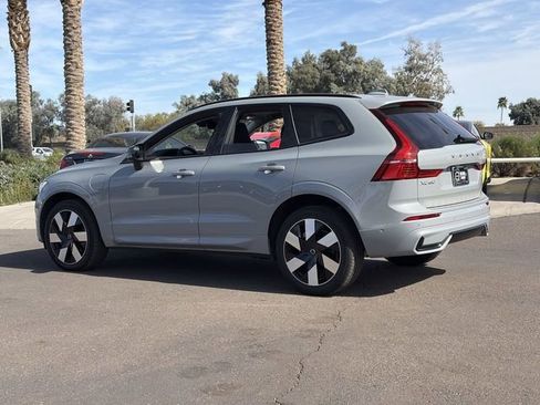 New 2025 Volvo XC60 T8 Plus w/ Protection Package Premier image 9