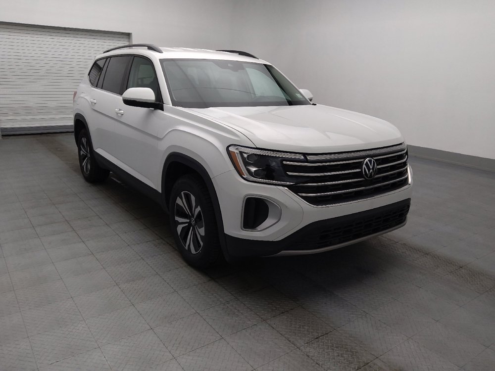 Used 2024 Volkswagen Atlas SE FWD image 13