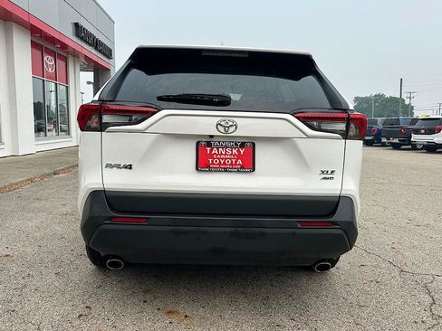 Certified 2025 Toyota RAV4 XLE AWD/4WD image 4