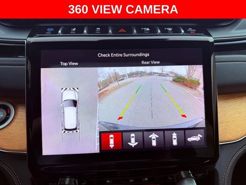 Used 2023 Jeep Grand Cherokee Summit image 9