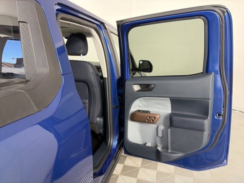 Certified 2023 Ford Maverick Lariat w/ Lariat Luxury Package image 28