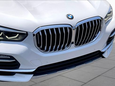 Used 2019 BMW X5 xDrive40i w/ Premium Package 2 AWD/4WD image 29