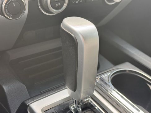 Used 2017 Toyota Tundra Limited image 20