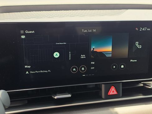 New 2026 Kia Carnival EX FWD image 24