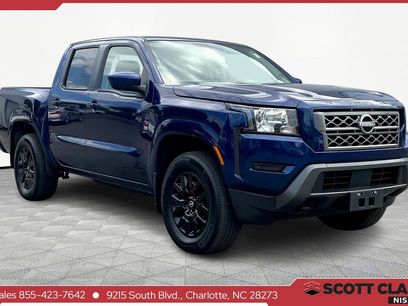 Used 2022 Nissan Frontier SV w/ Technology Package