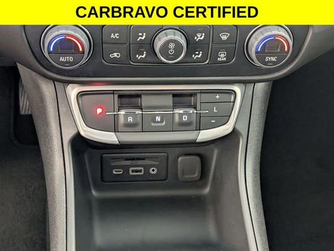 Certified 2024 GMC Terrain SLT FWD image 21