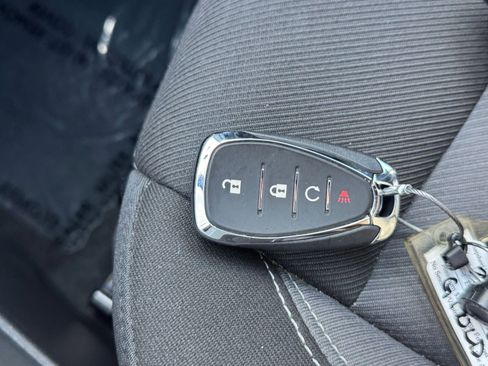 Used 2025 Chevrolet Blazer LT image 22