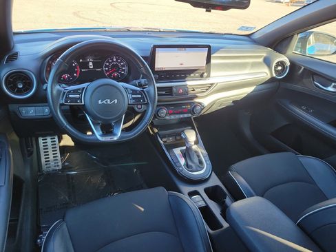 Used 2023 Kia Forte GT-Line w/ GT-Line Premium Package image 19