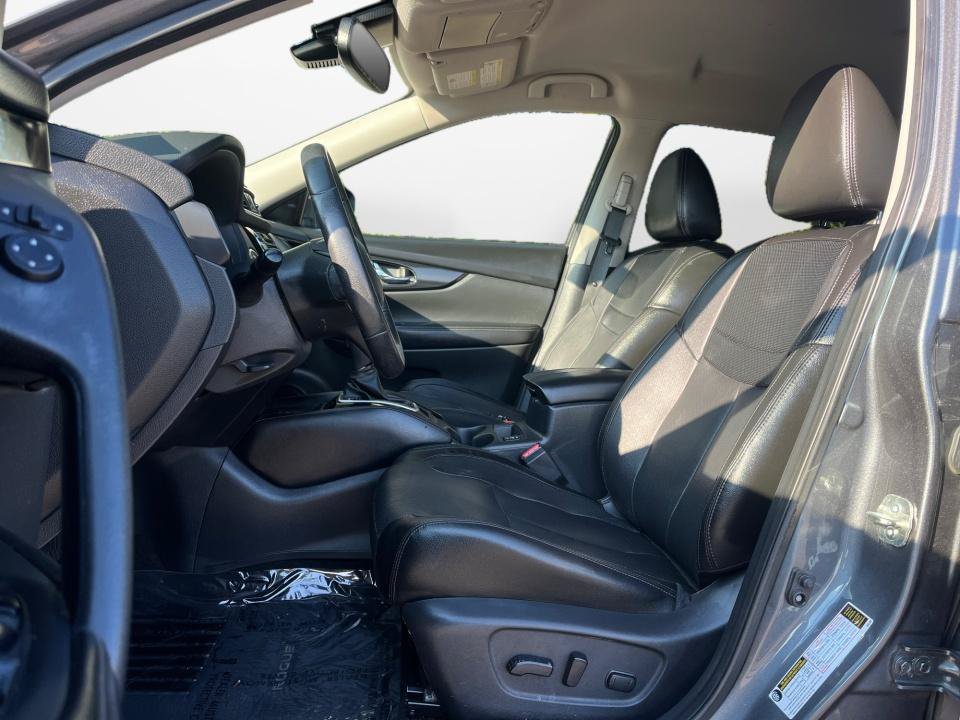 Used 2019 Nissan Rogue SL AWD/4WD image 9