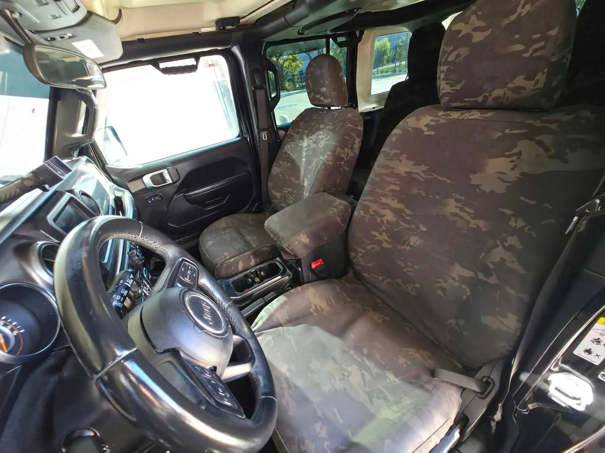 Used 2019 Jeep Wrangler Unlimited Sport S AWD/4WD image 11