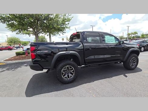 New 2026 Chevrolet Colorado ZR2 w/ Technology Package AWD/4WD image 19