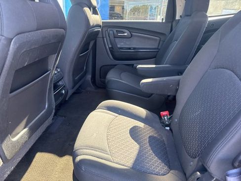Used 2011 Chevrolet Traverse LT w/ Personal Connectivity Package image 8