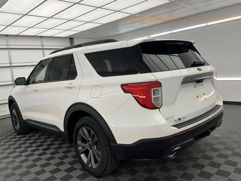 Used 2023 Ford Explorer XLT w/ Equipment Group 202A image 24