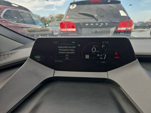 Used 2024 Toyota Prius XLE image 4