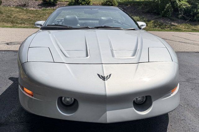 Used 1997 Pontiac Firebird Trans Am RWD image 13