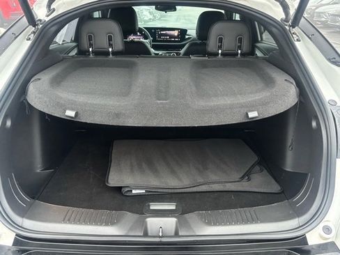 Certified 2024 Buick Envista Sport Touring w/ Convenience I Package image 9