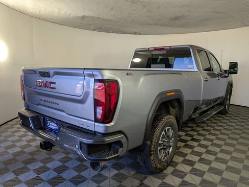 New 2026 GMC Sierra 2500 SLE w/ SLE Value Package; image 7