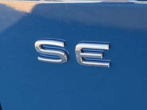 New 2026 Volkswagen Atlas SE image 11