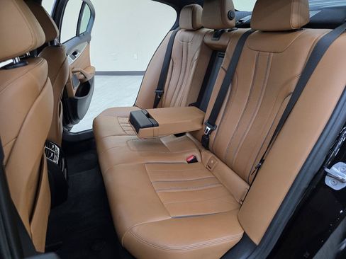Used 2017 BMW 540i RWD image 24