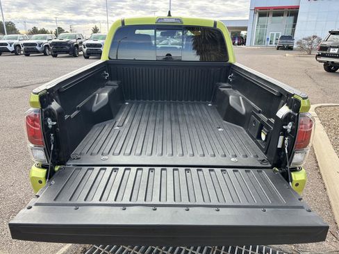 Certified 2022 Toyota Tacoma TRD Pro image 5