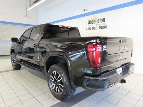 Used 2023 GMC Sierra 1500 AT4 w/ AT4 Premium Package image 12