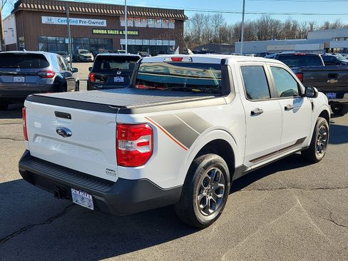 Used 2023 Ford Maverick XLT image 6