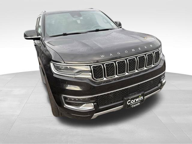 Used 2024 Jeep Wagoneer Series II w/ Flexible Seating Group AWD/4WD image 16