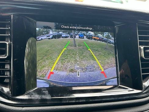 Used 2022 Dodge Durango GT RWD image 33