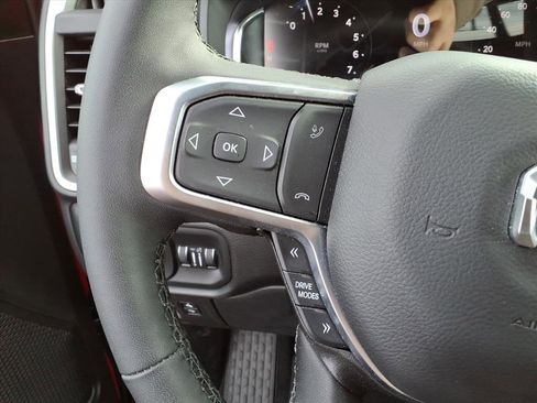 Used 2025 RAM 1500 Big Horn image 44