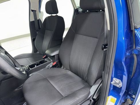 Used 2018 Ford Focus SE FWD image 12