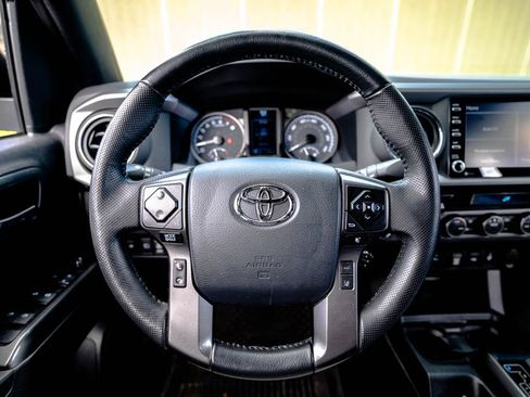 Used 2023 Toyota Tacoma TRD Sport w/ Advanced Technology Package AWD/4WD image 16