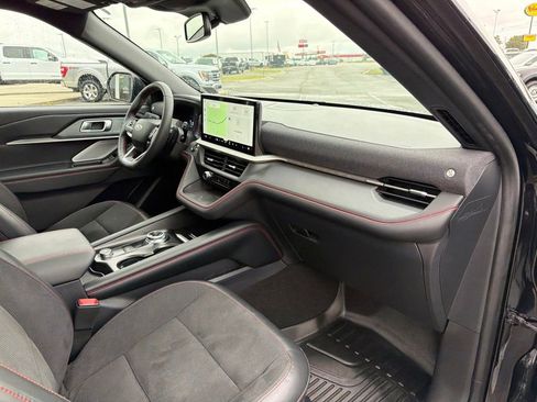 Certified 2025 Ford Explorer ST AWD/4WD image 25