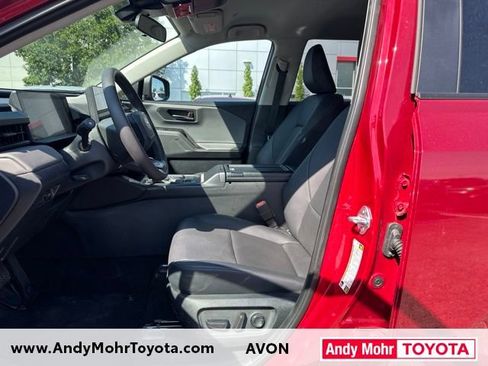 Used 2026 Toyota RAV4 XLE Premium AWD/4WD image 9