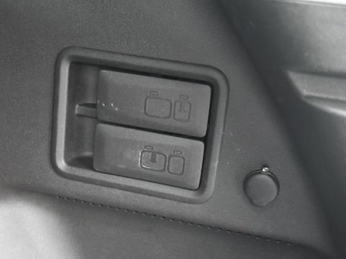 Used 2019 GMC Terrain SLE w/ Driver Convenience Package image 39