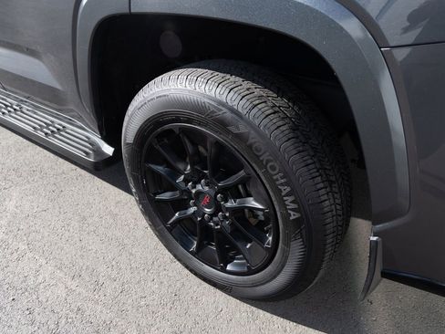 Used 2024 Toyota Sequoia Limited AWD/4WD image 11