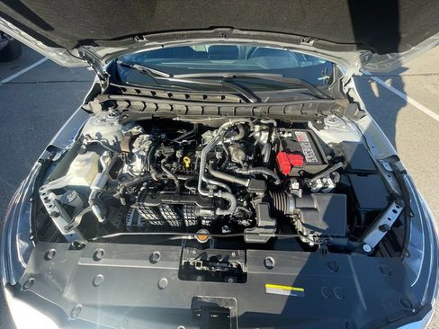 Used 2024 Nissan Altima 2.5 SR image 32